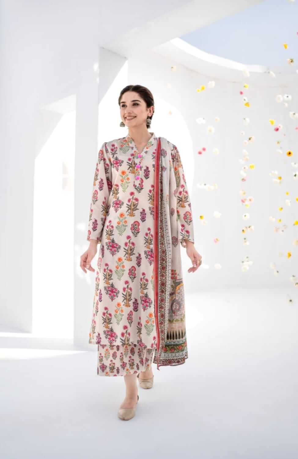 3 Piece Unstitched Digital Printed Lawn Suit ( Digital Printed Lawn Dupatta ) - Motif