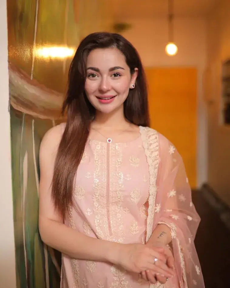 3 Piece Unstitched Heavy Embroidered Lawn Suit ( Fully Embroidered Organza Dupatta ) - Motif