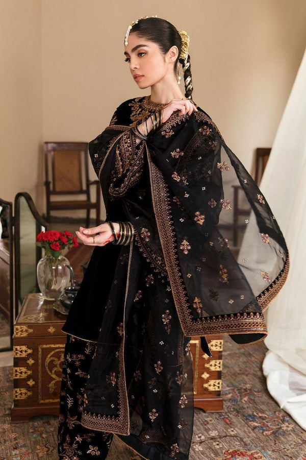 3 Piece Unstitched Heavy Embroidered Velvet Suit ( Four Sided Embroidered Organza Dupatta ) - Motif
