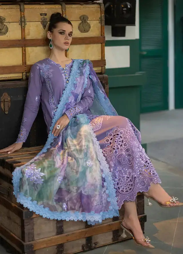 3 Piece Unstitched Heavy Embroidered Chickan Kari Lawn Suit ( Four Sided Embroidered Silk Dupatta ) - Motif