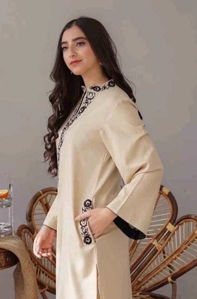 3 Piece Unstitched Embroidered Dhanak Suit with Dhanak Wool Shawl - Motif