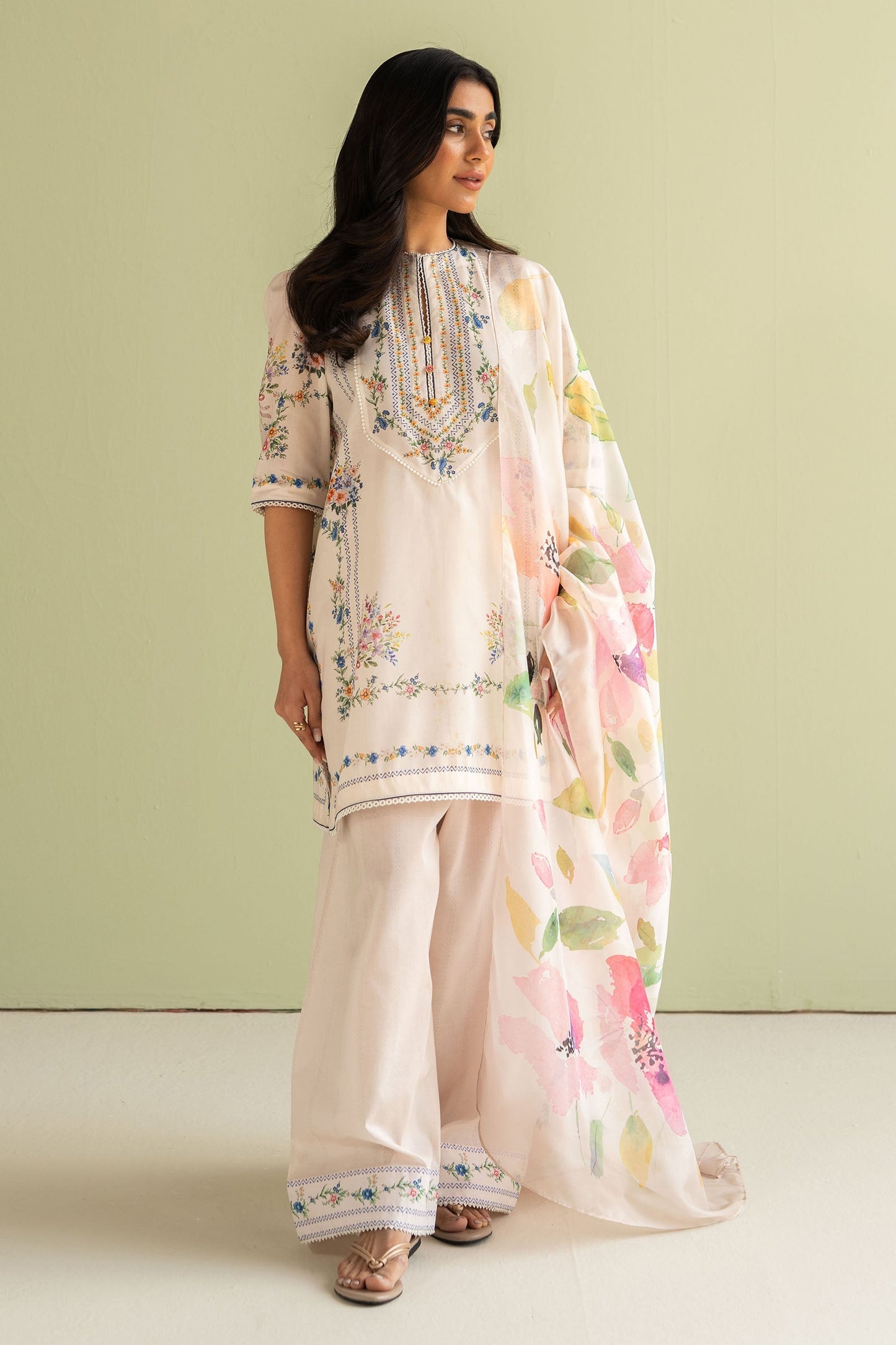 Unstitched 3 Piece Digital Printed Lawn Suit with Printed Silk Dupatta