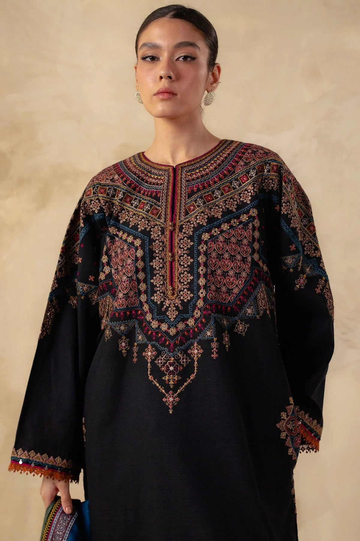 3 Piece Unstitched Fully Embroidered Dhanak Dress With Printed Blended Shawl