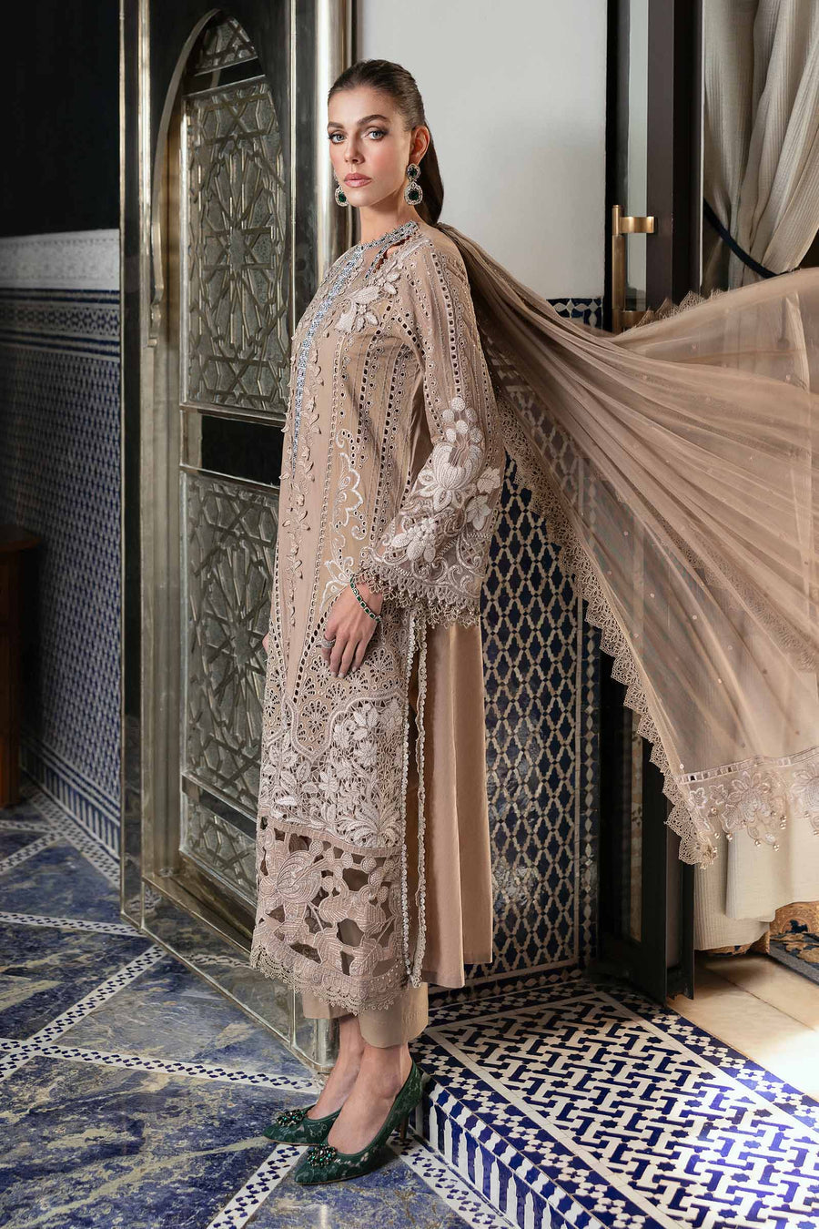 Unstitched 3 Piece Fully Embroidered Lawn Suit With Embroidered Organza Dupatta