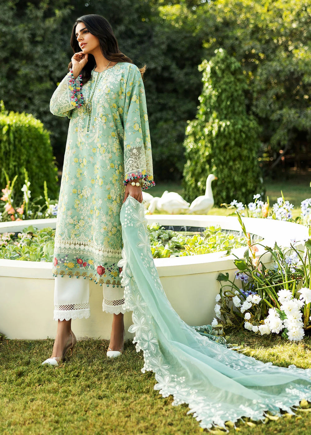 Unstitched 3 Piece Digital Printed Embroidered Lawn Suit With Embroidered Organza Dupatta
