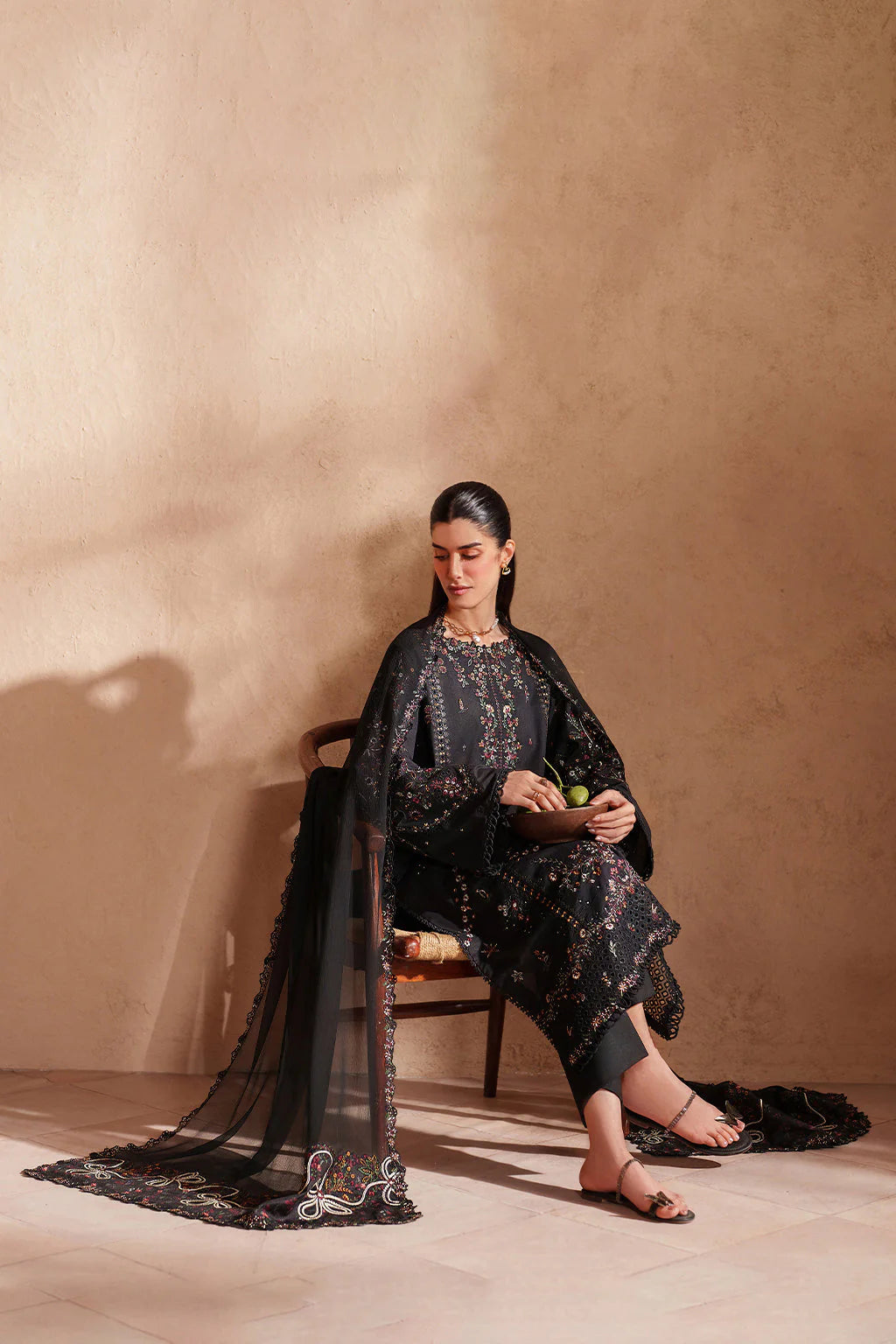 3 Piece - Unstitched Fully Embroidered Lawn Fabric