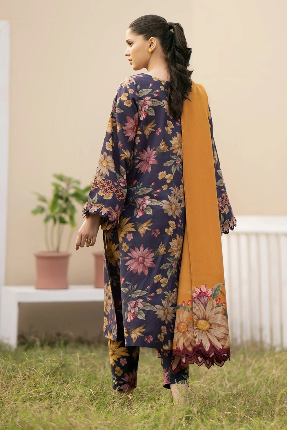 Unstitched 3 Piece Digital Printed Lawn Suit with Printed Lawn Dupatta