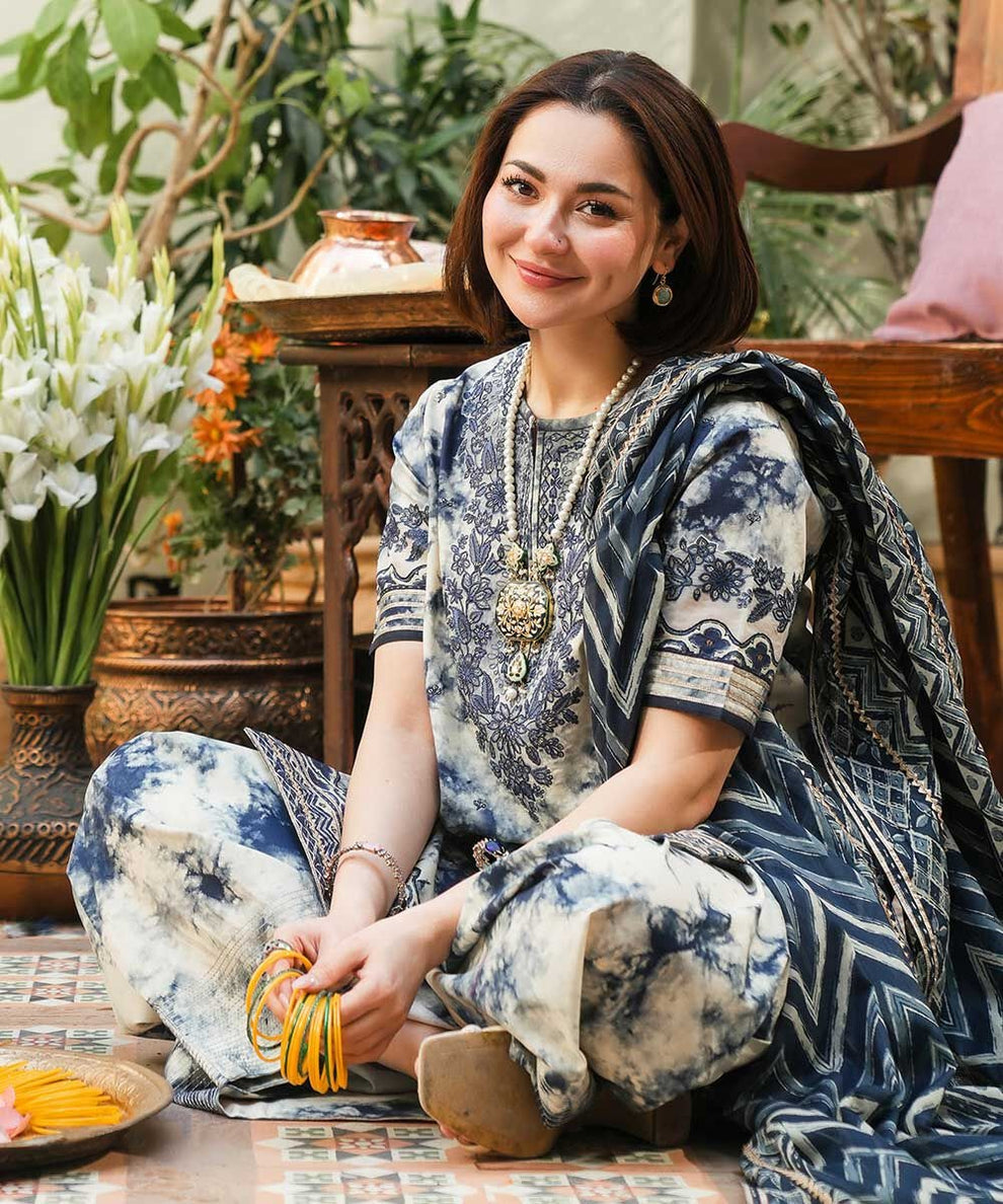 Unstitched 3 Piece Digital Printed Lawn Suit with Printed Lawn Dupatta