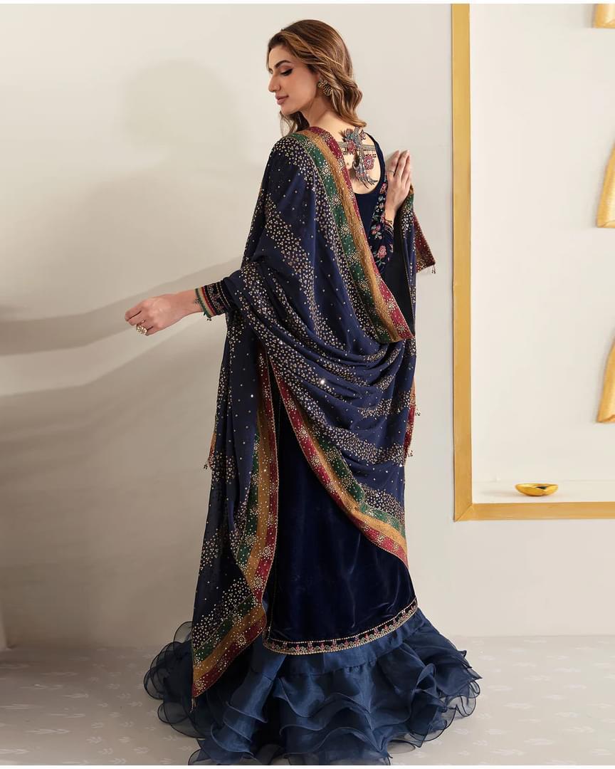 3 Piece Unstitched Heavy Embroidered Velvet Suit ( Full Embroidered Chiffon Dupatta )