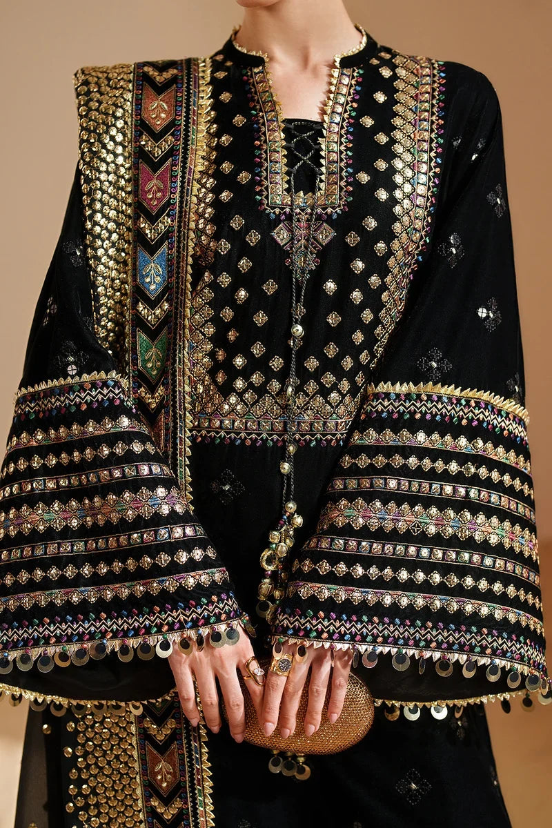 Luxury Velvet Unstitched 3 Picec Dress - With Embroidered Chiffon Dupatta