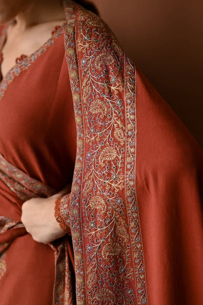 BT-2880 3 Piece Unstitched Embroiered Dhanak Fabric With Dhanak Embroidered Shawl