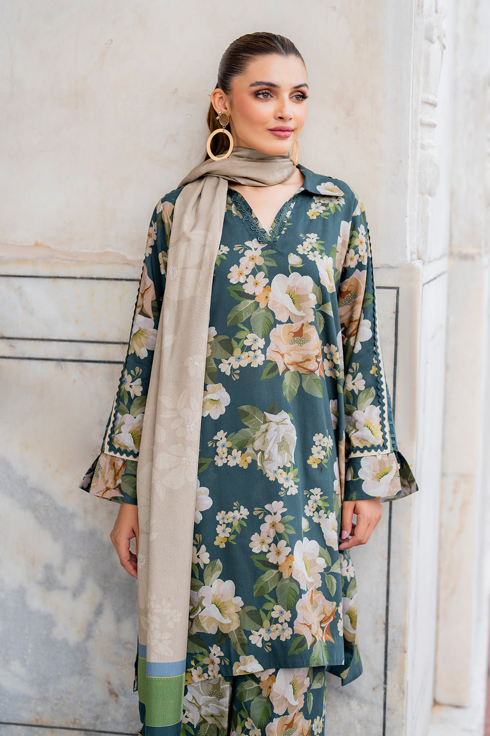 unstitched khaddar suit by Motif