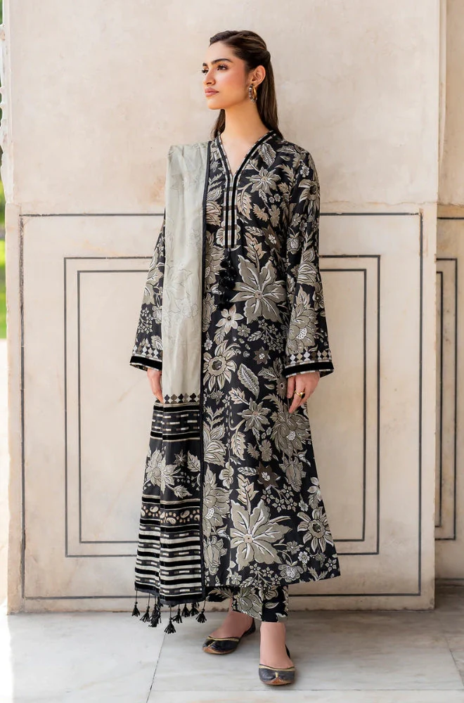 unstitched khaddar suit by Motif