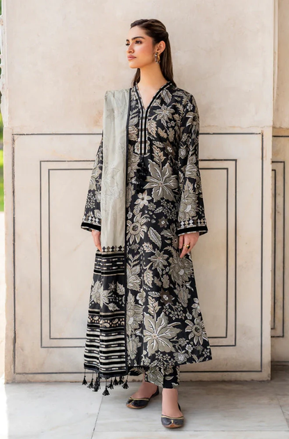 unstitched khaddar suit by Motif