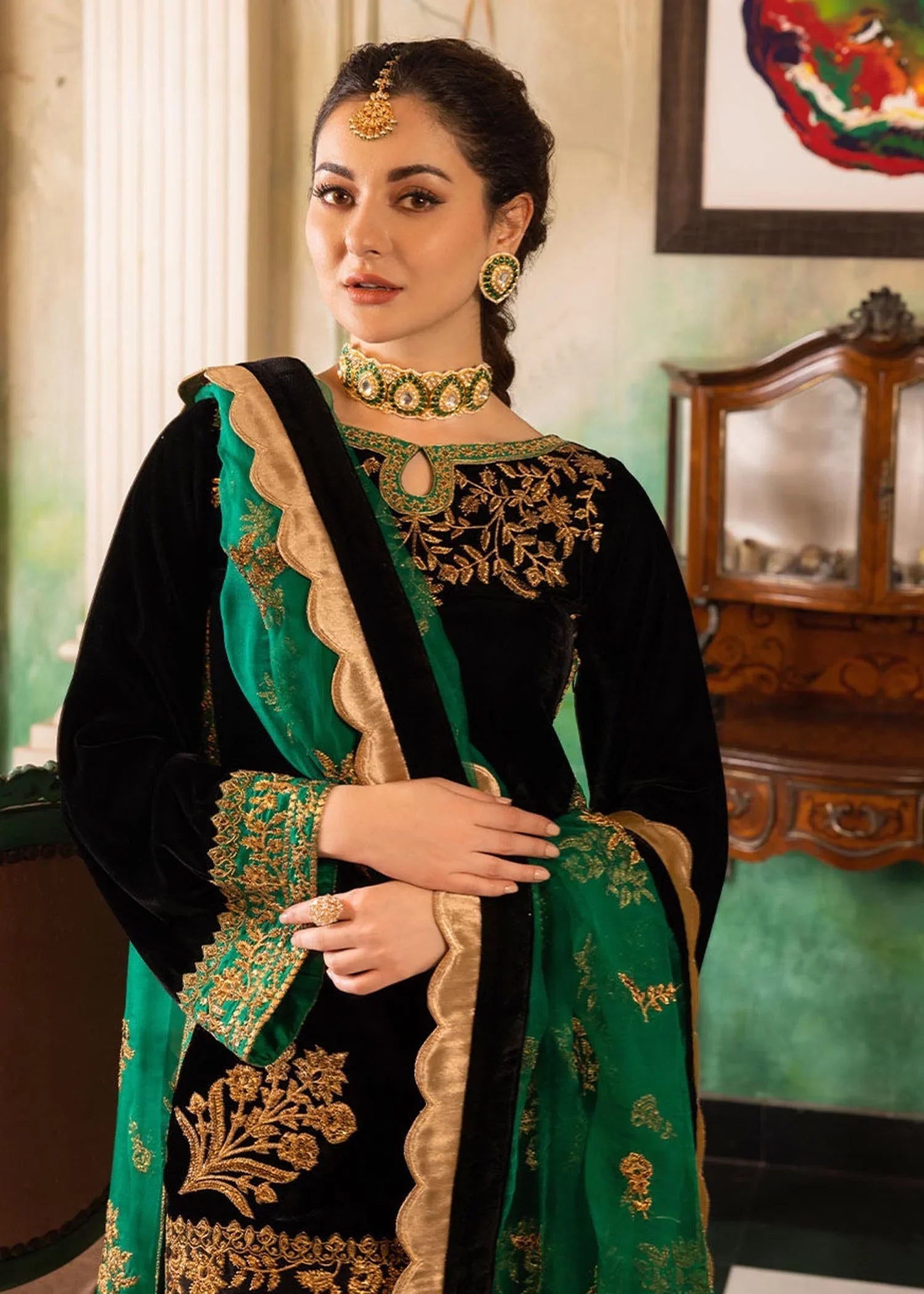 unstitched VELVET suit by Motif