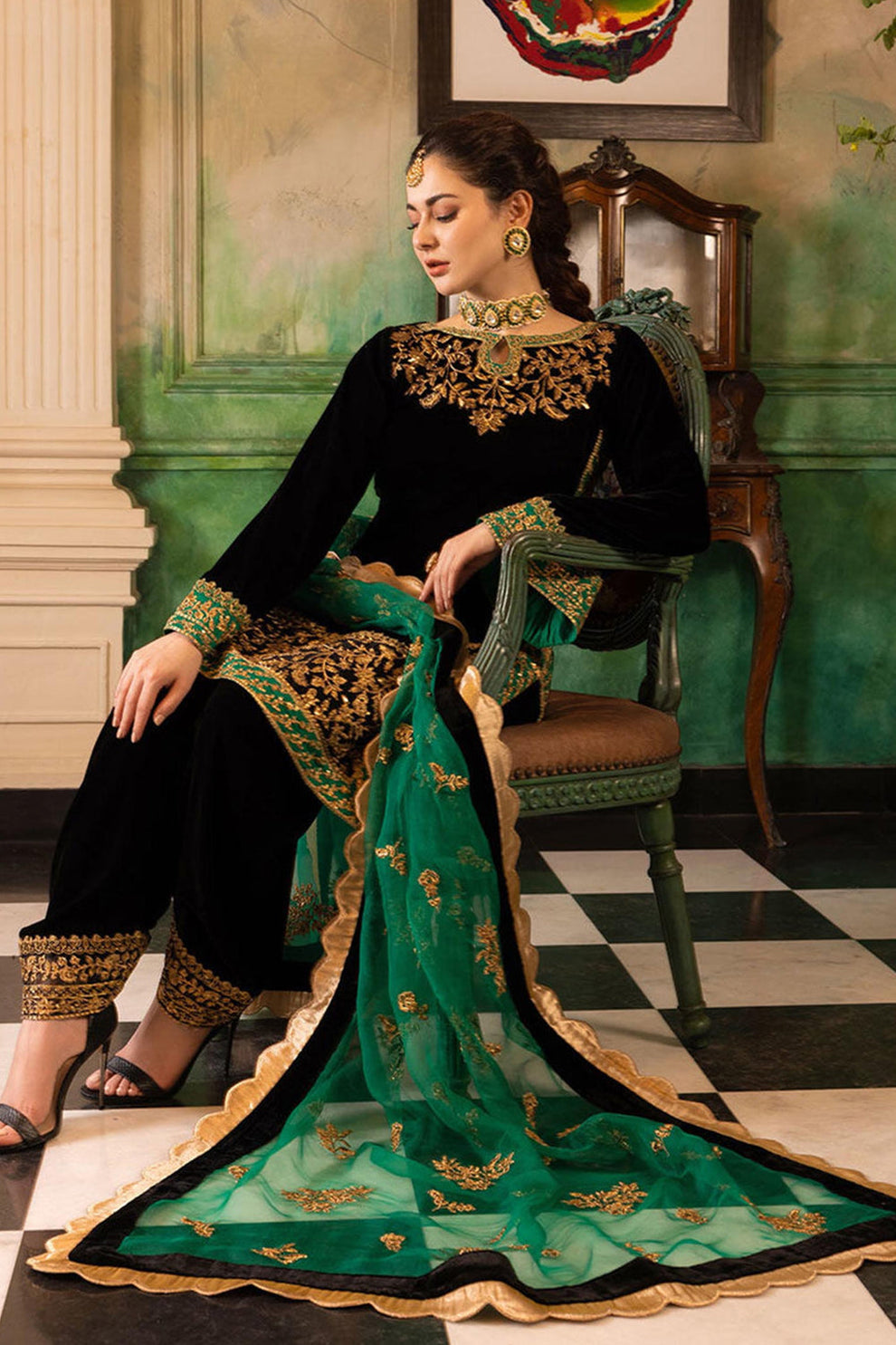 unstitched VELVET suit by Motif