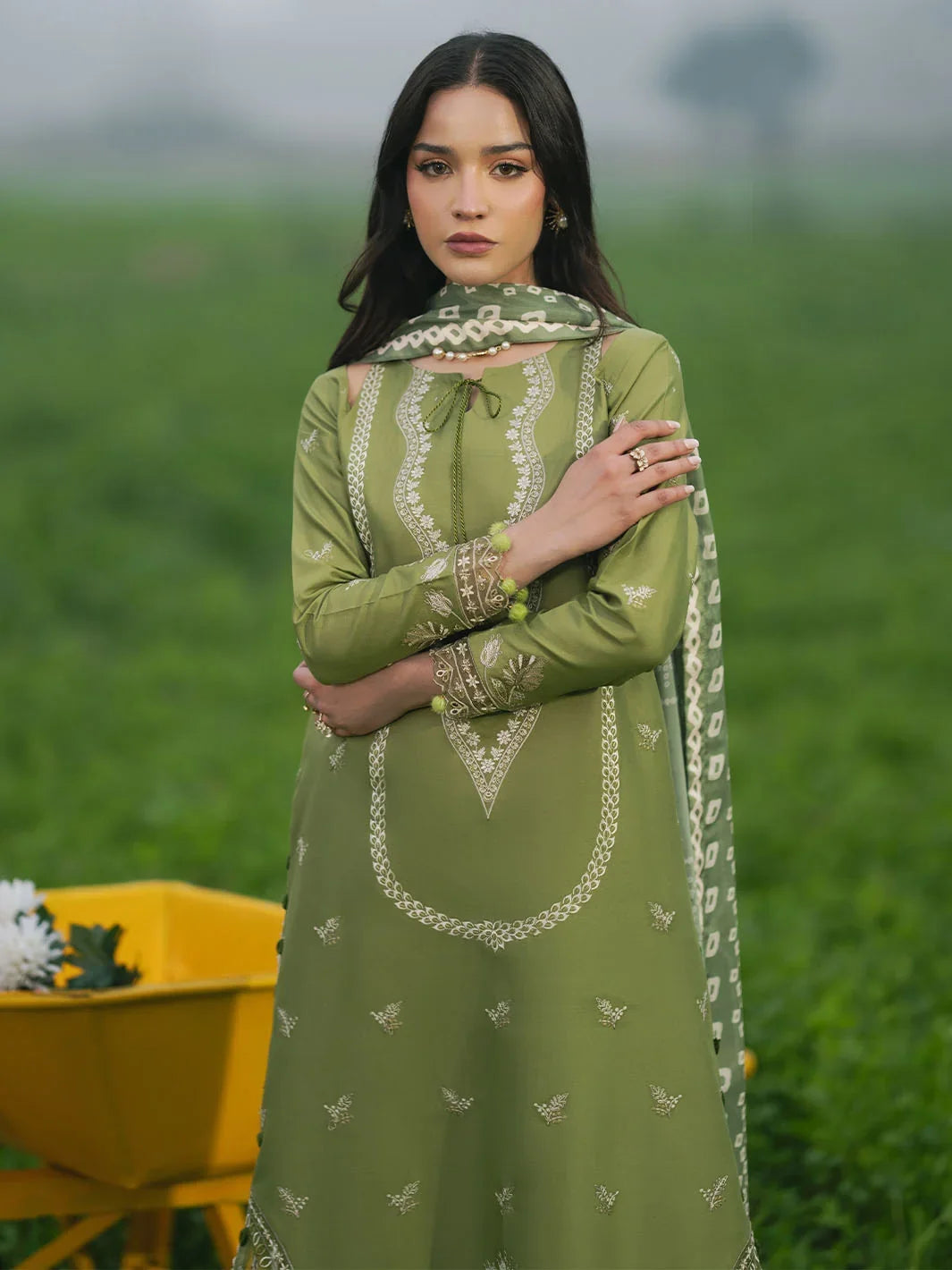 3 Piece Unstitched Fully Embroidered Dhanak Dress With printed Blended Shawl