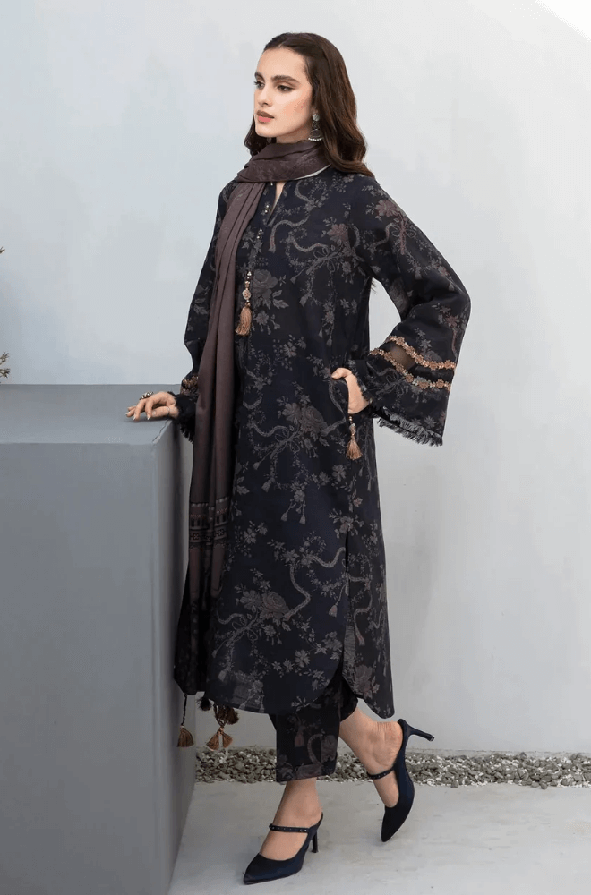 3 pc khaddar unstitched suit by motif