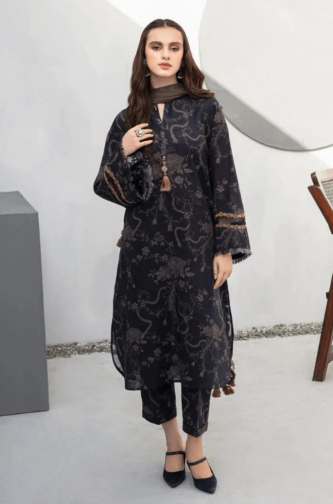 3 pc khaddar unstitched suit by motif