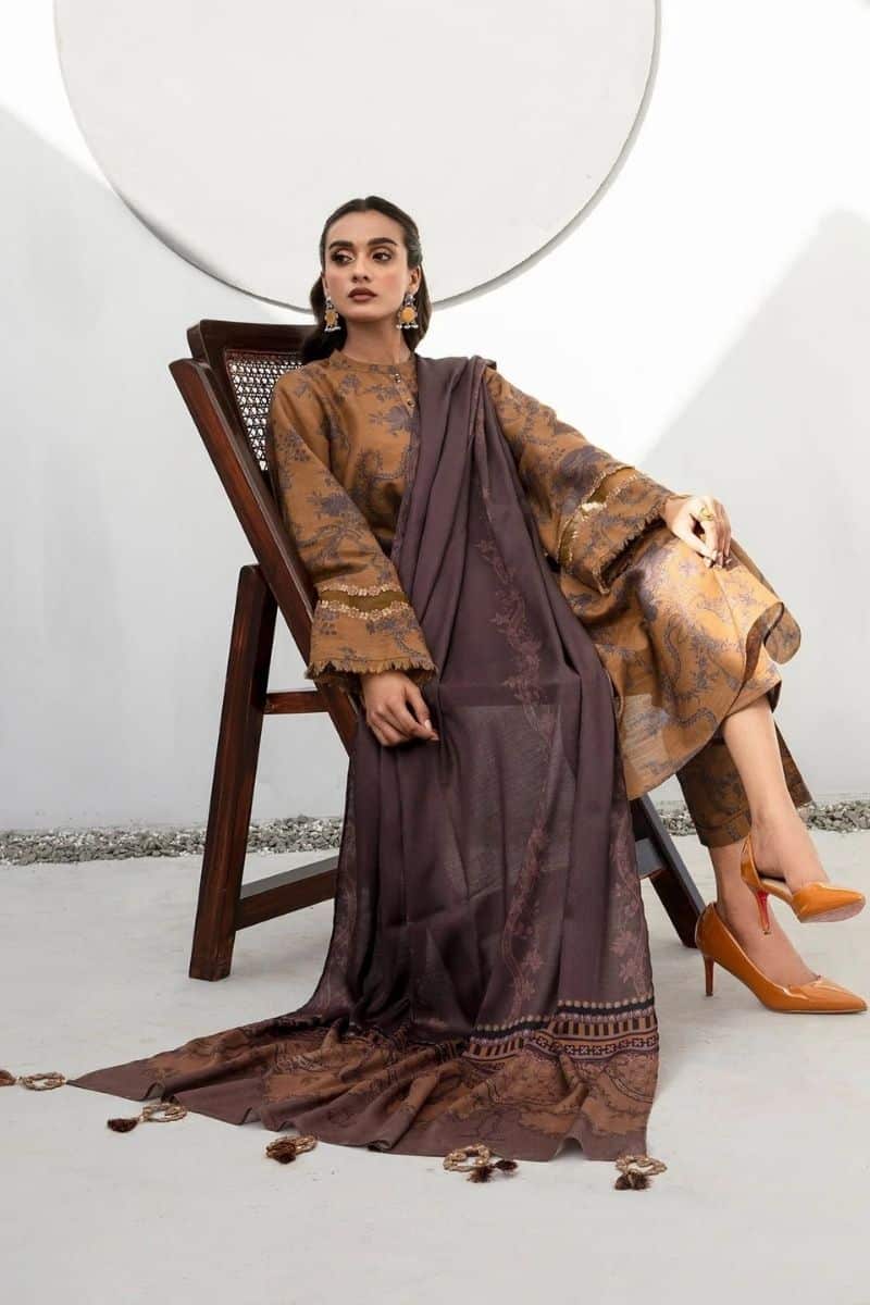 3 pc khaddar unstitched suit by motif