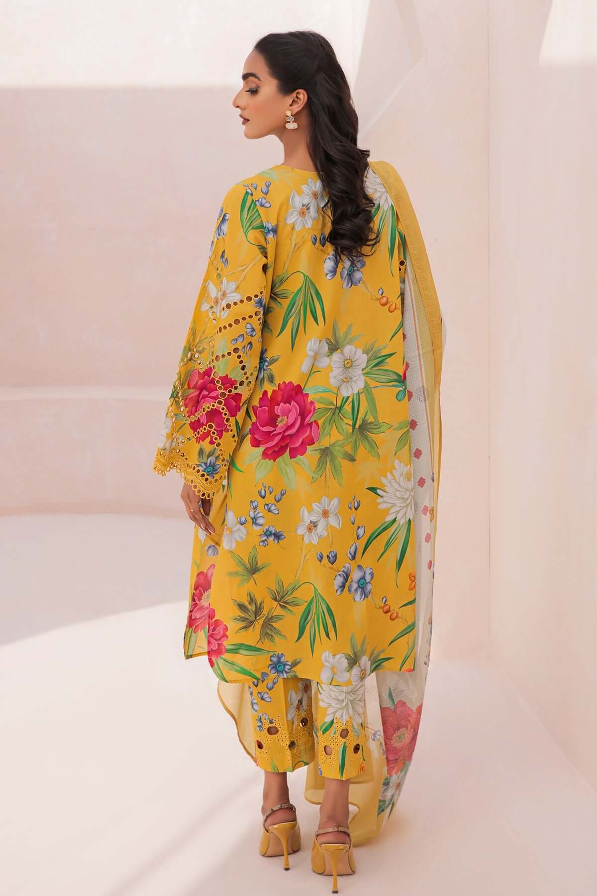 3 Piece Unstitched Embroidered Lawn Suit ( Fine Printed Silk Dupatta ) - Motif