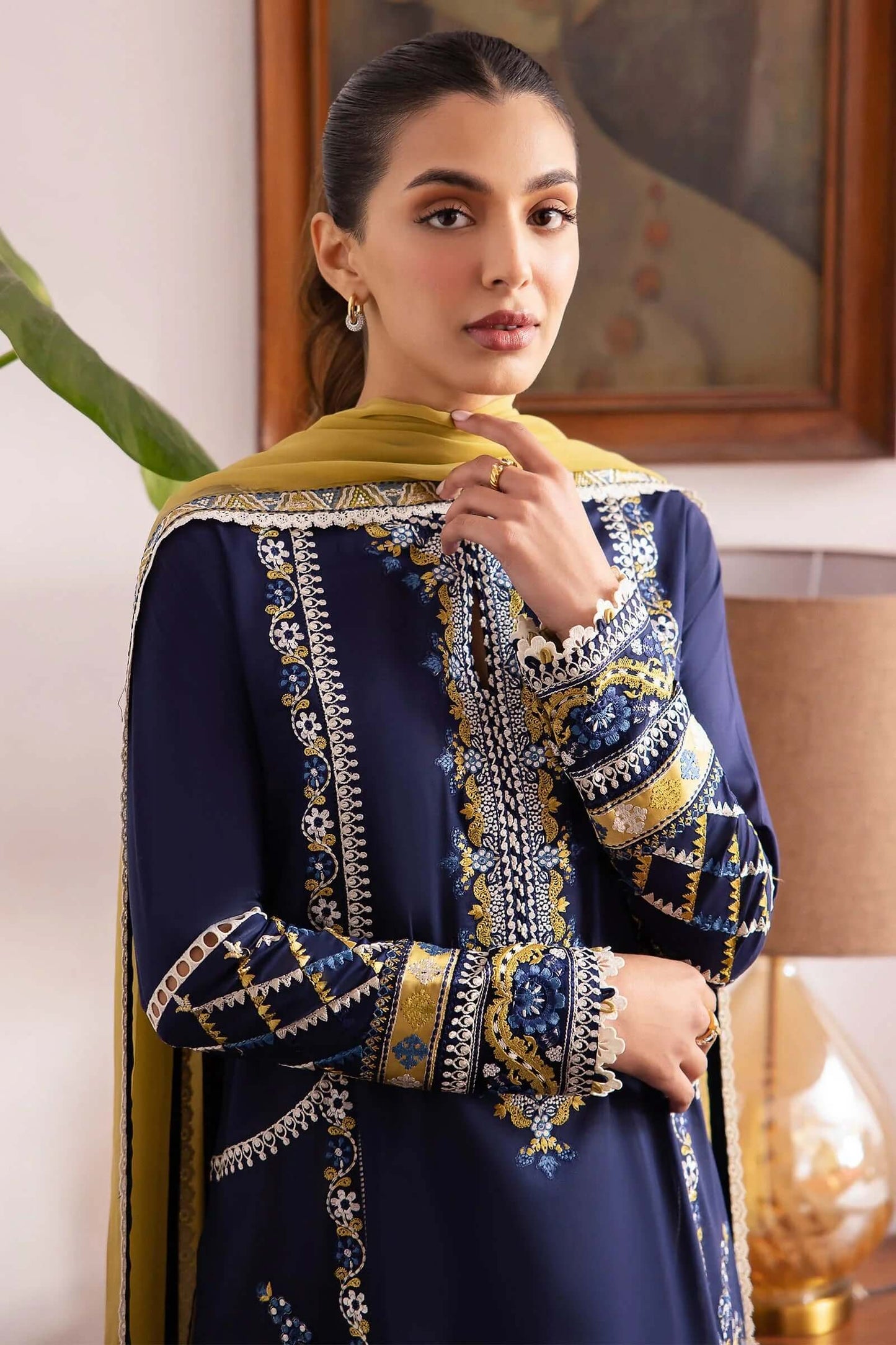 3 Piece Unstitched Heavy Embroidered Lawn Suit ( Full Embroidered Chiffon Dupatta ) - Motif