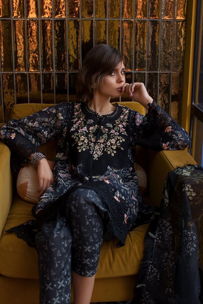 3 Piece Unstitched Embroidered Lawn Suit ( Fine Printed Silk Dupatta ) - Motif