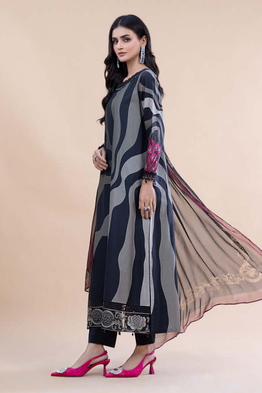 3 Piece Unstitched Heavy Embroidered Lawn Suit ( Printed Chiffon Dupatta ) - Motif