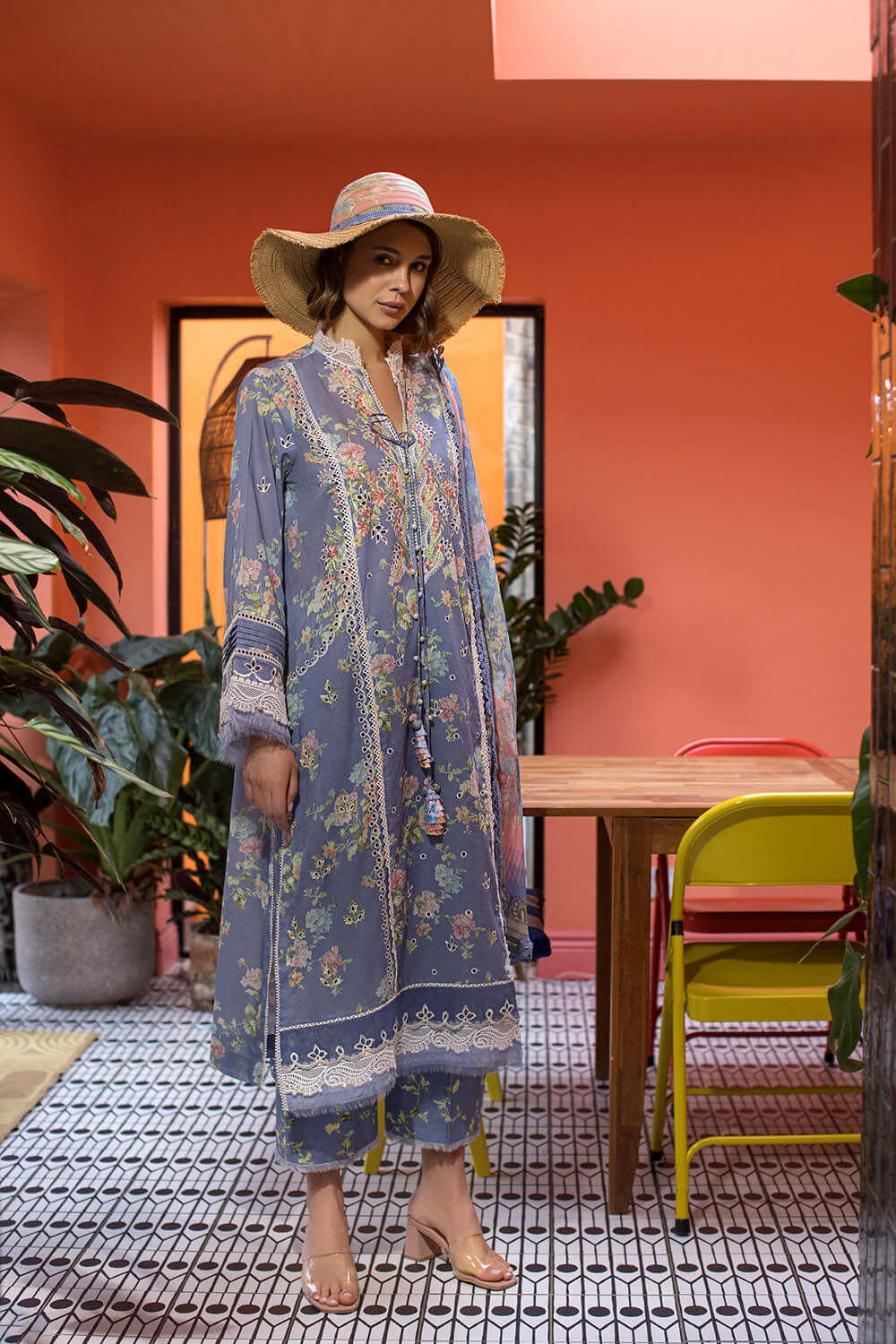 3 Piece Unstitched Embroidered Lawn Suit ( Fine Printed Silk Dupatta ) - Motif