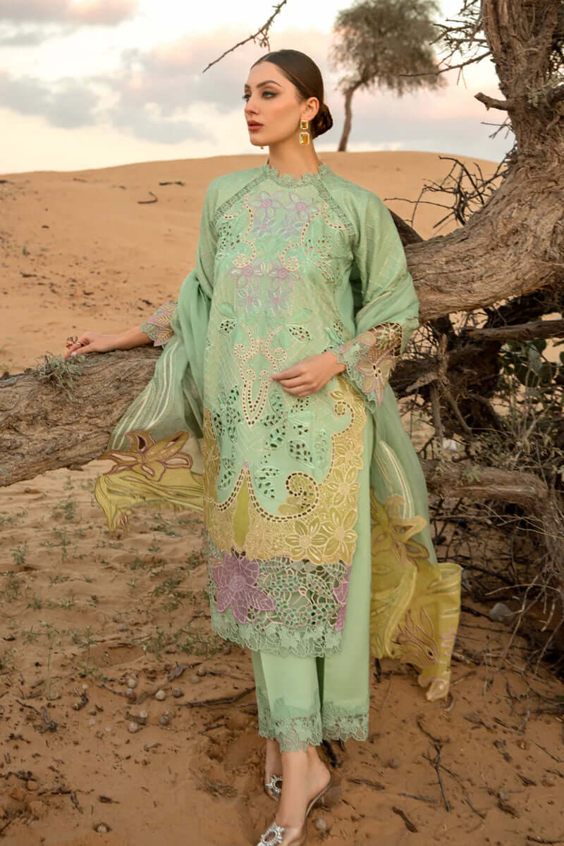 3 Piece Unstitched Heavy Embroidered Chickan Kari Lawn Suit ( Embroidered Chickan Kari Organza Dupatta ) - Motif