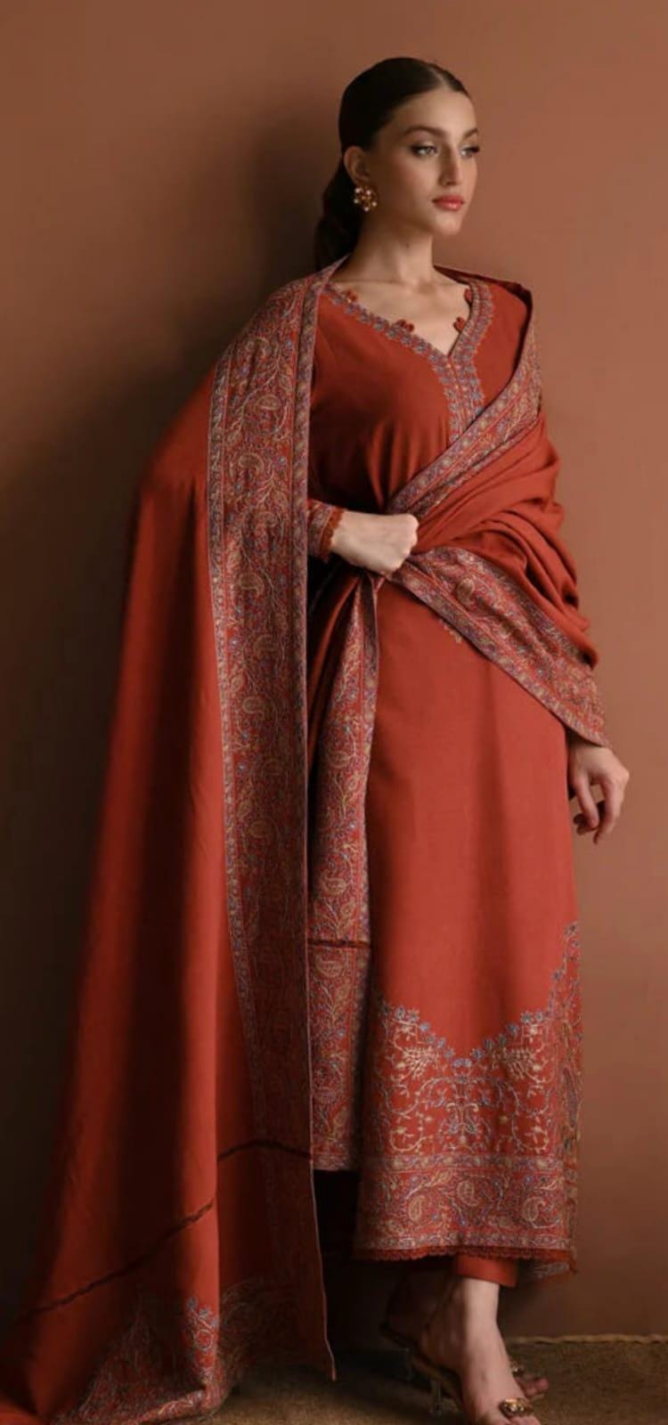Unstitched 3 Piece Fully Embroidered Dhanak Fabric With Embroidered Dhanak Shawl