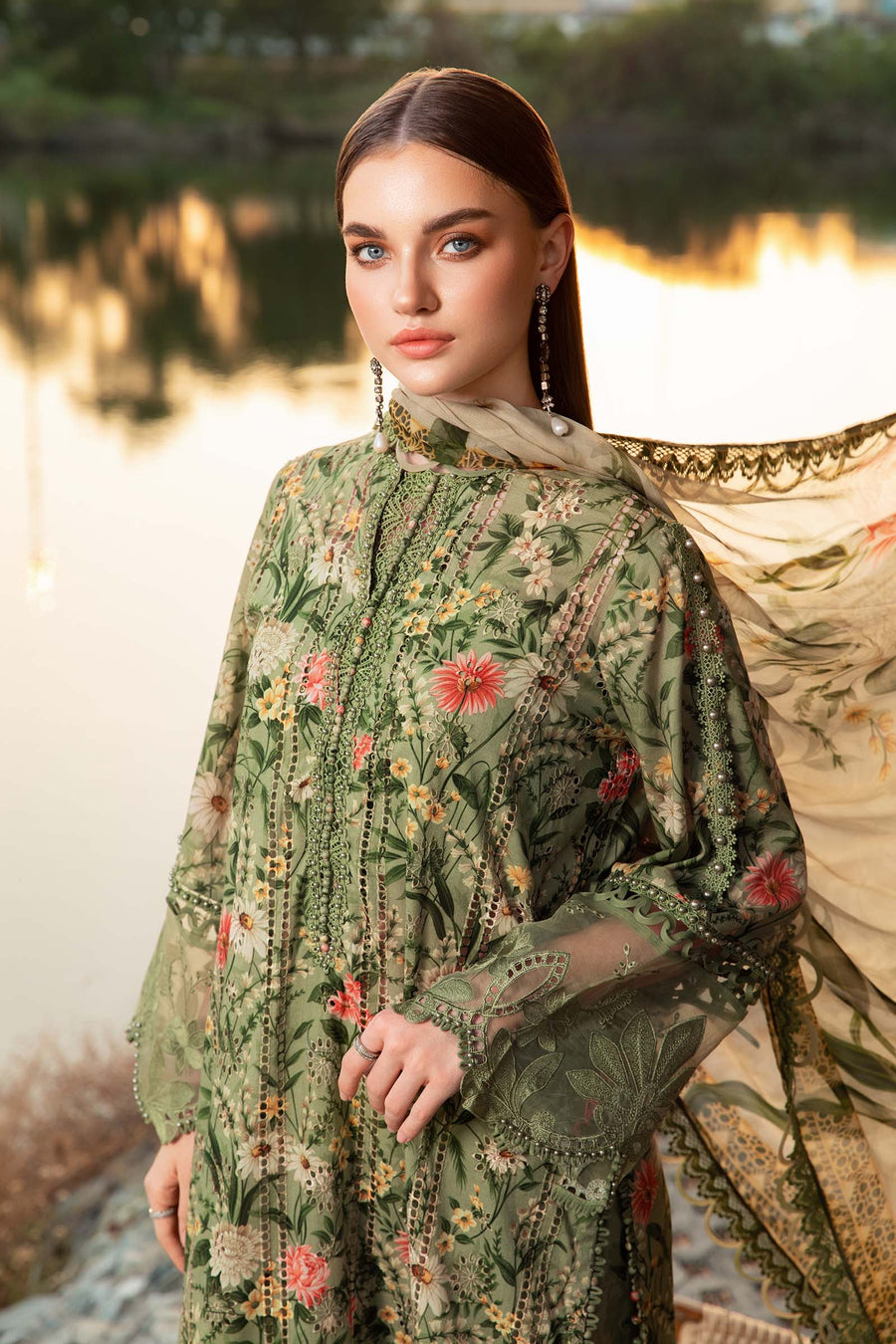 Unstitched 3 Piece Digital Printed Lawn Suit with Printed Lawn Dupatta