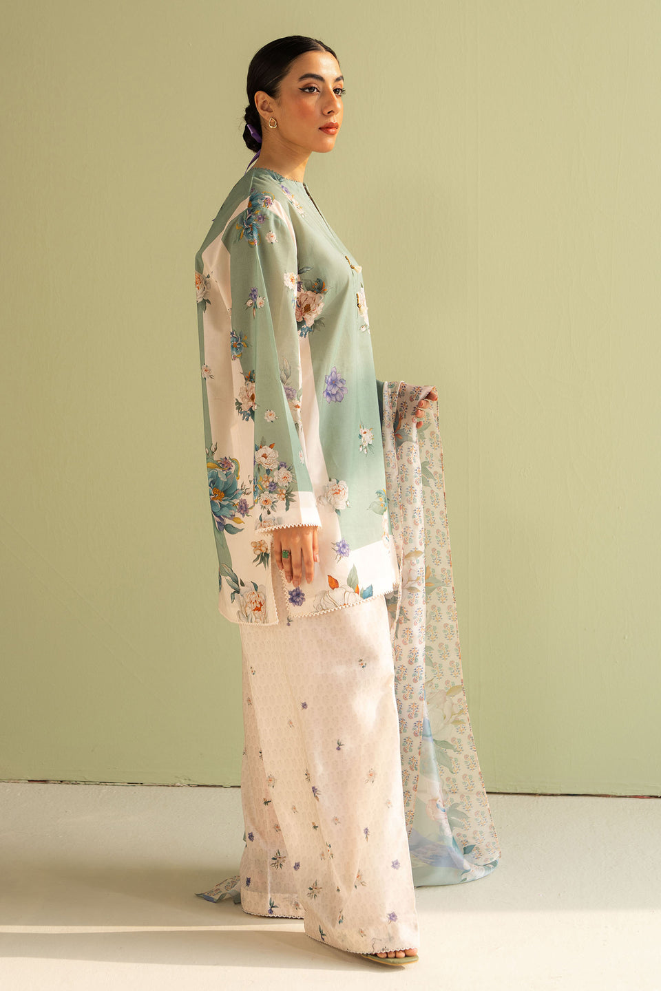 Unstitched 3 Piece Digital Printed Lawn Suit with Printed Polly Lawn Dupatta