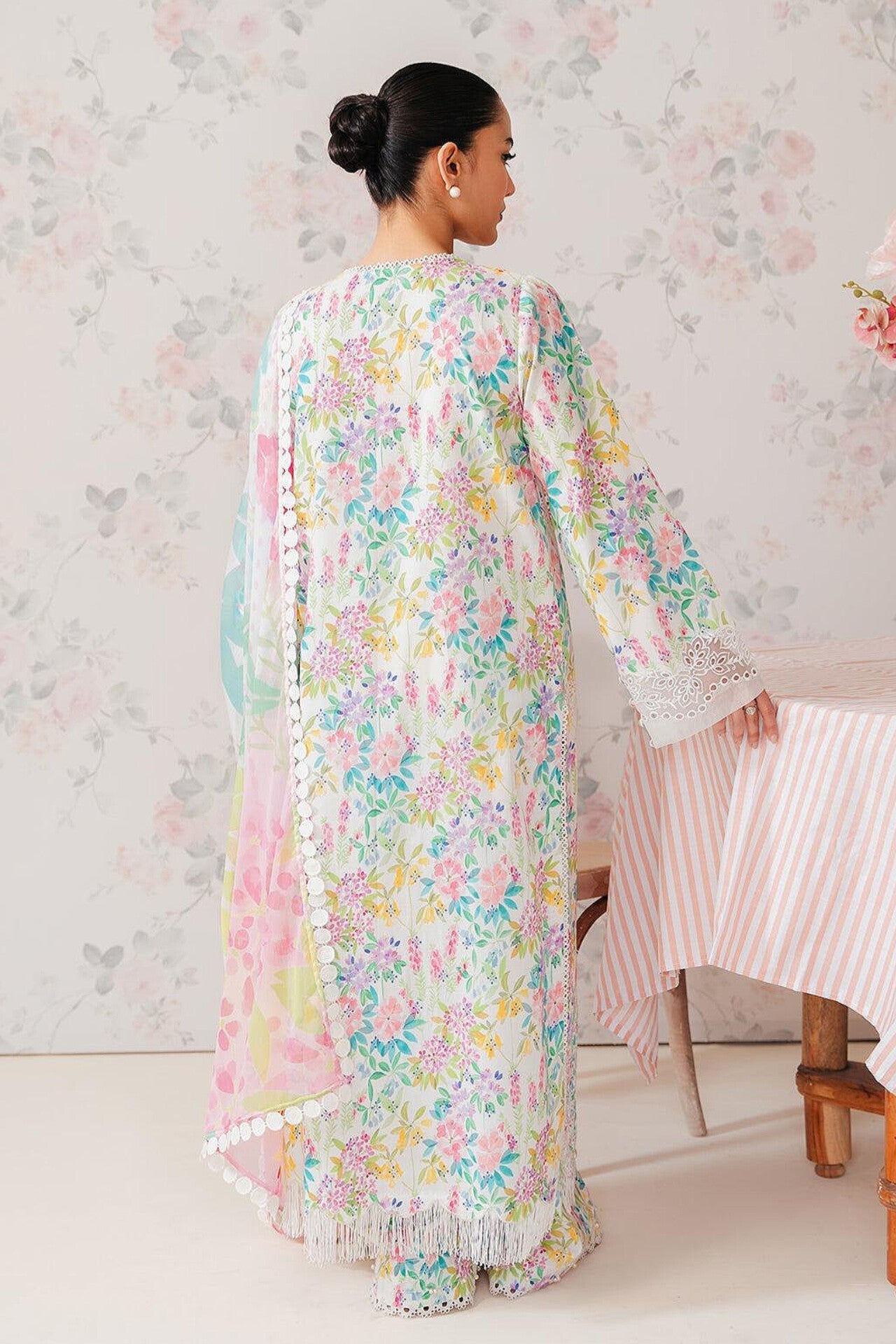 Unstitched 3 Piece Embroidered Lawn Suit With Printed Monar Dupatta