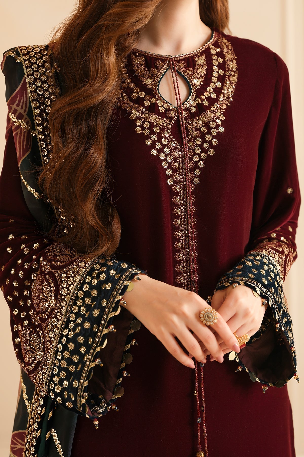 Unstitched 3 Piece Fully Embroidered Velvet Suit with Embroidered Organza Dupatta