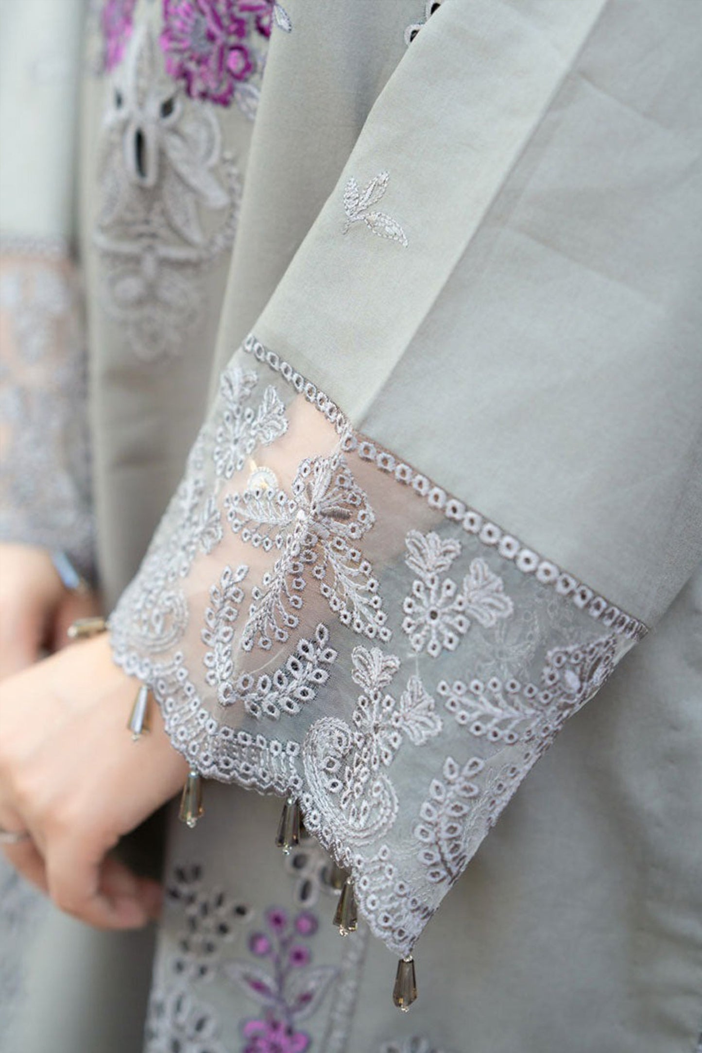 Unstitched 3 Piece Fully Embroidered Dhanak Suit With Embroidered Dhanak Shawl