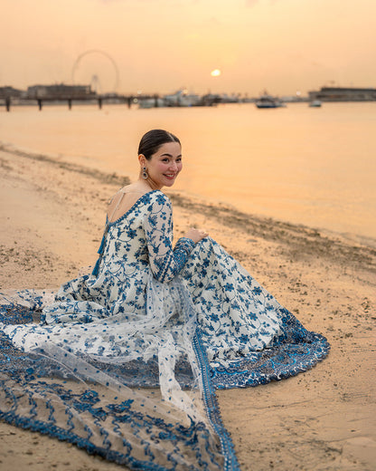 Unstitched 3 Piece Fully Embroidered Lawn Maxi With Embroidered Organza Dupatta