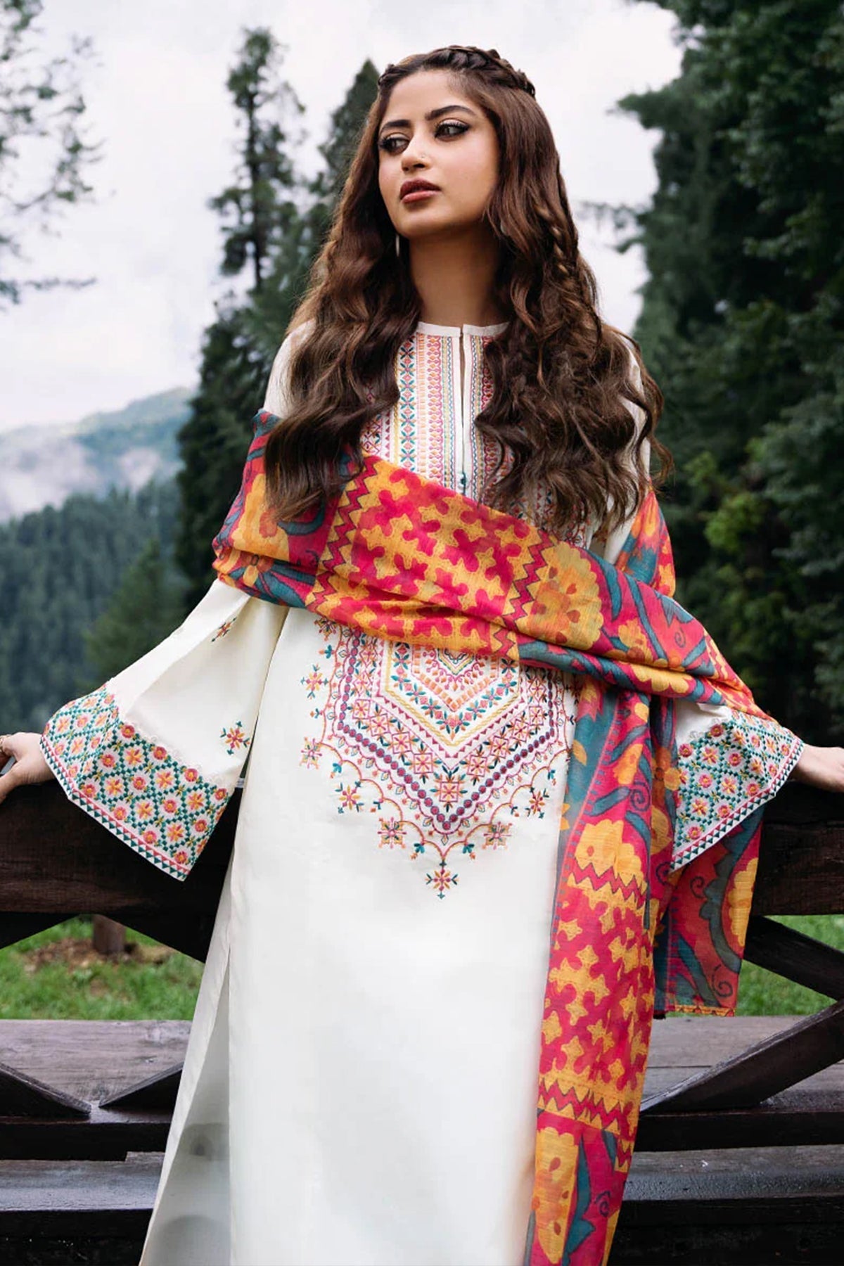 Unstitched 3 Piece Fully Embroidered Lawn Suit With Printed Monar Dupatta