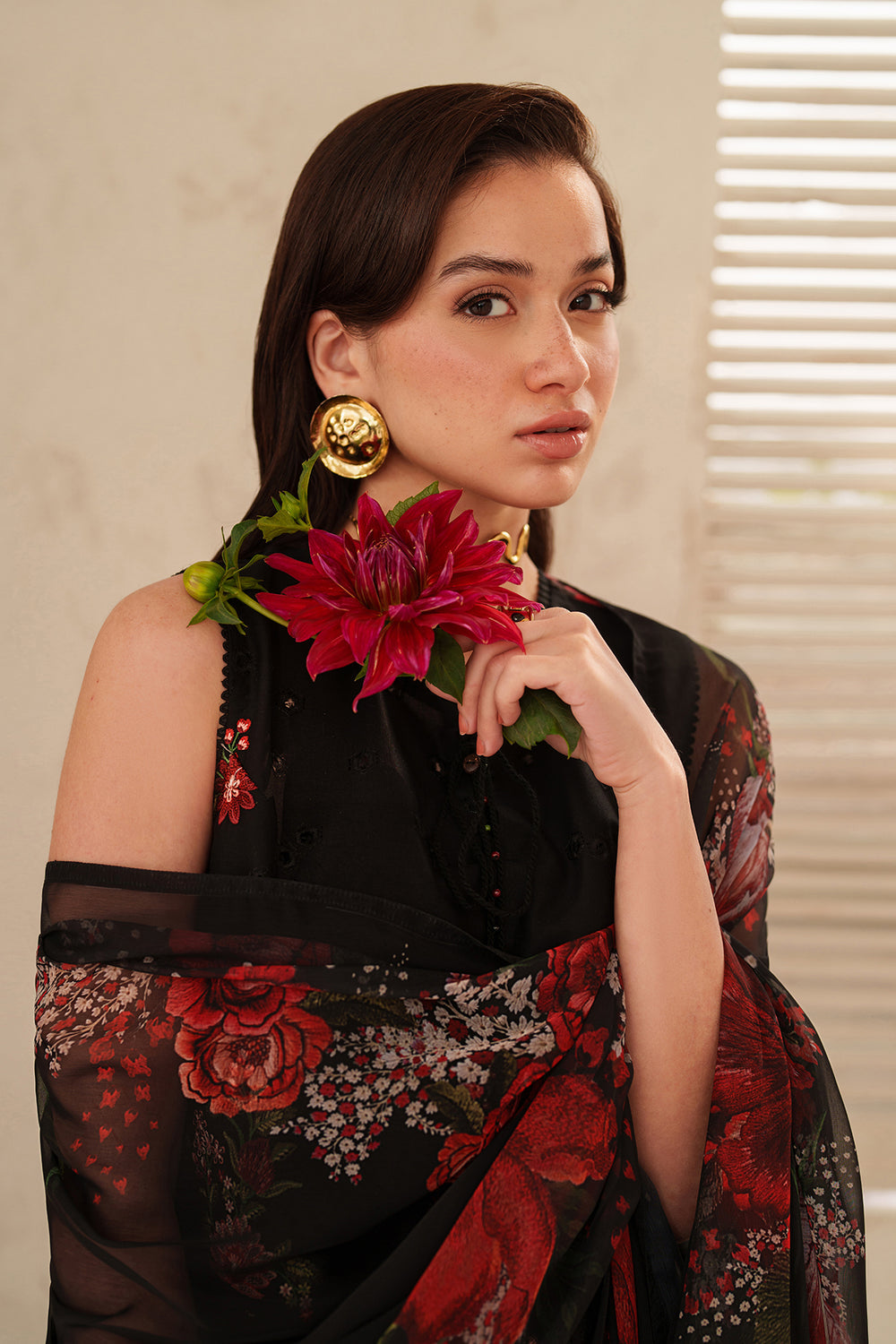 Unstitched 3 Piece Digital Printed Lawn Suit with Printed Lawn Dupatta