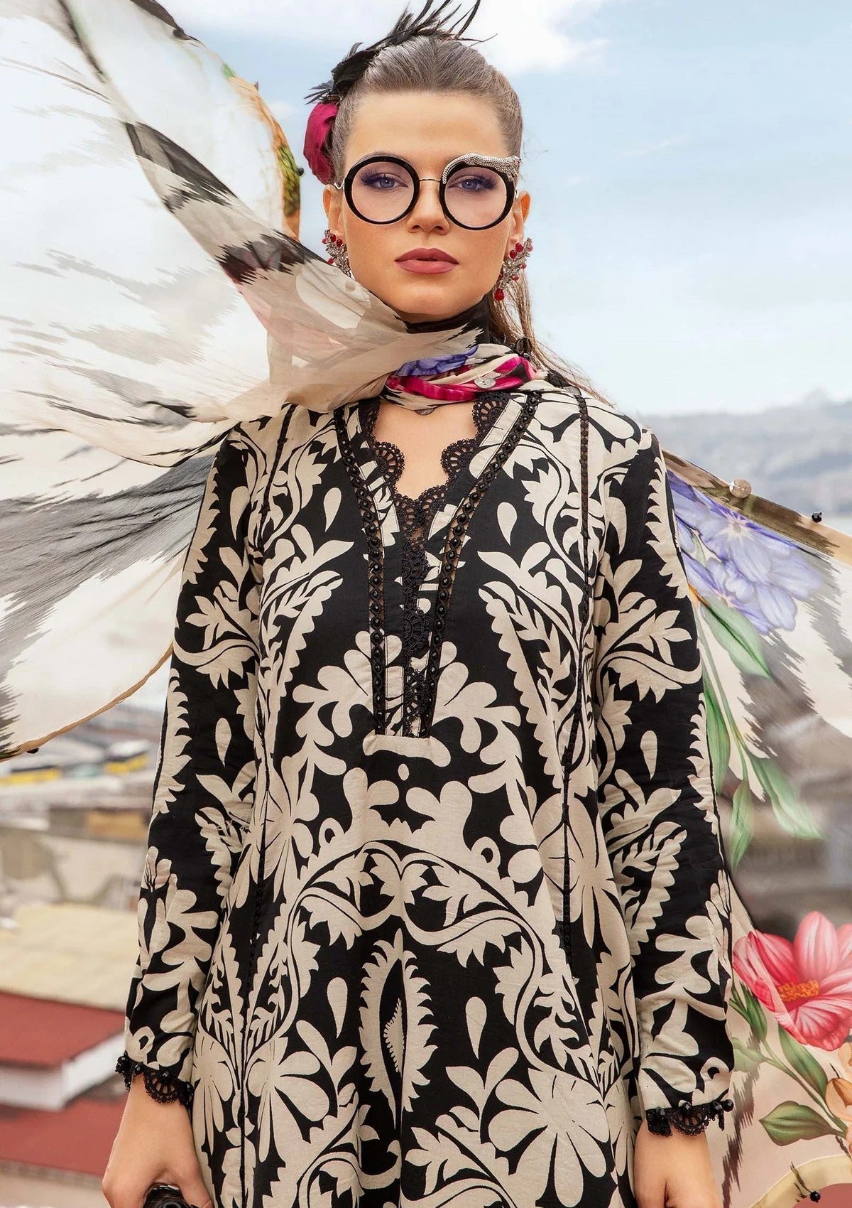 Unstitched 3 Piece Digital Printed Khaddar Suit With Printed Khaddar Dupatta