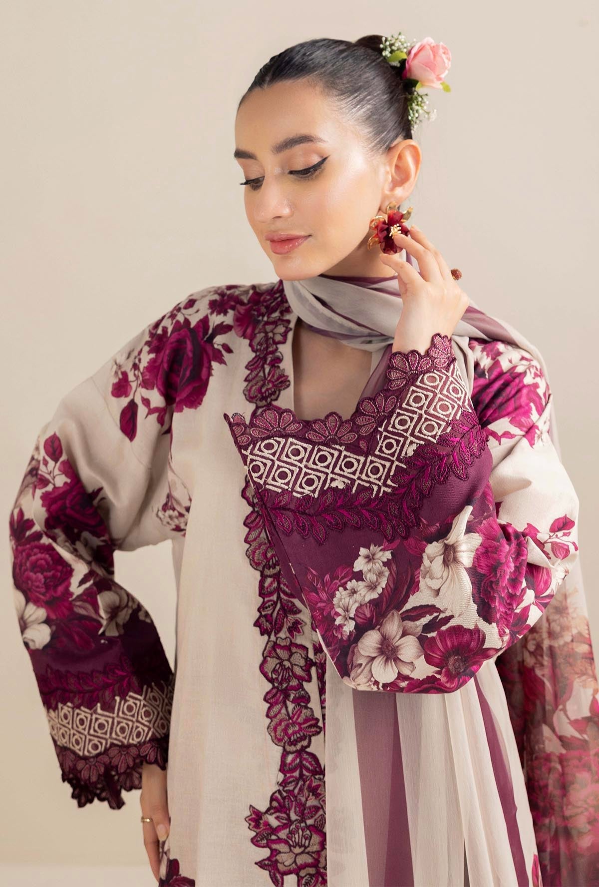 Unstitched 3 Piece Digital Printed Linen Suit with Printed Monar Dupatta
