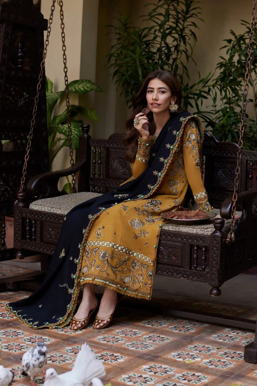 Unstitched 3 Piece Fully Embroidered Dhanak Fabric With Embroidered Dhanak Shawl