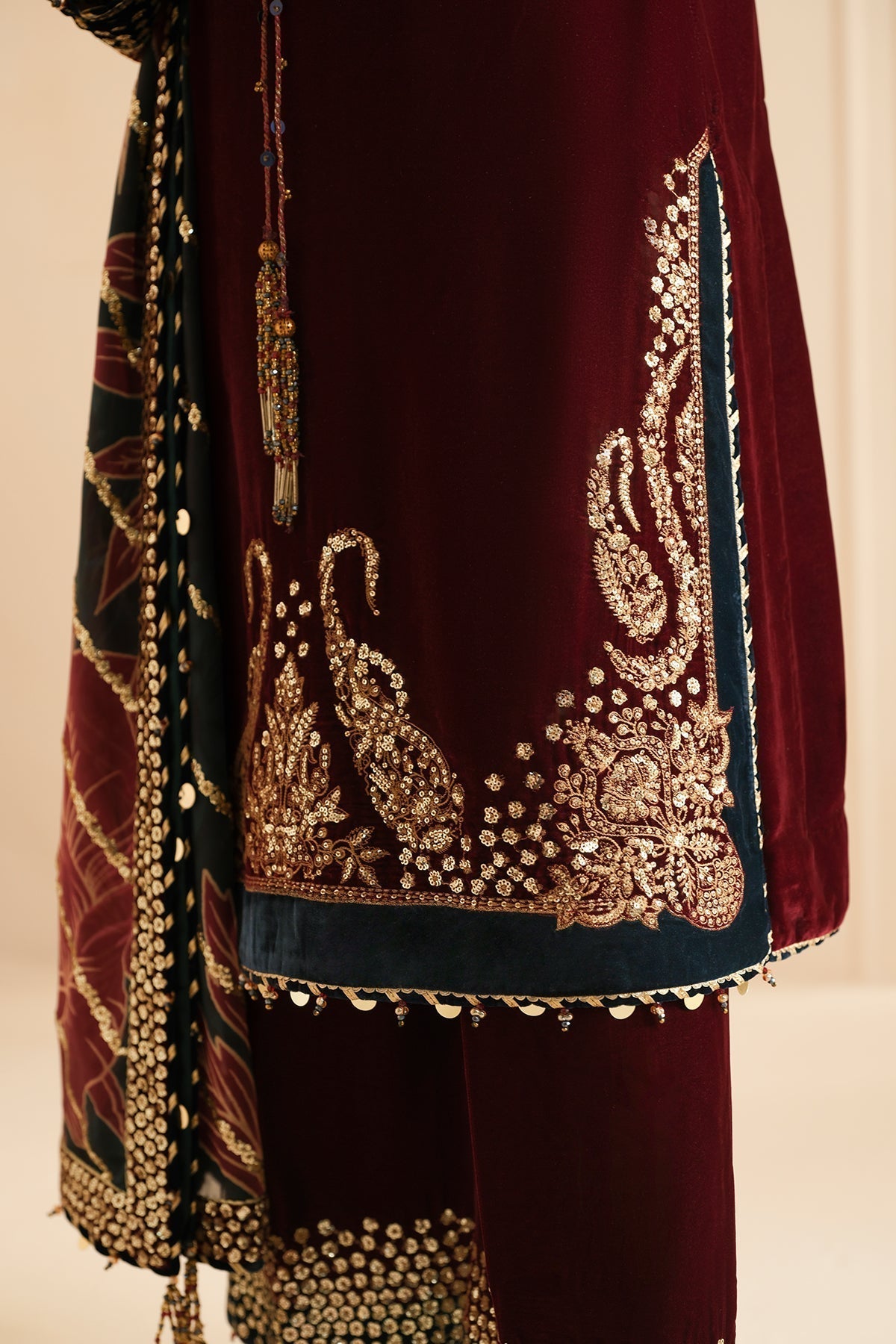 Unstitched 3 Piece Fully Embroidered Velvet Suit with Embroidered Organza Dupatta