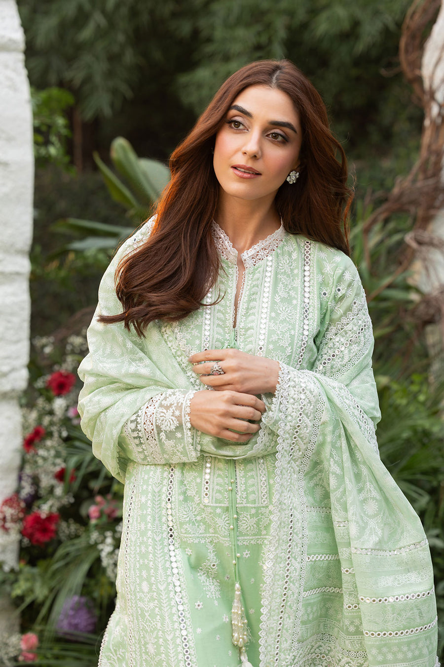 Unstitched 3 Piece Fully Embroidered Lawn Suit With Embroidered Organza Dupatta