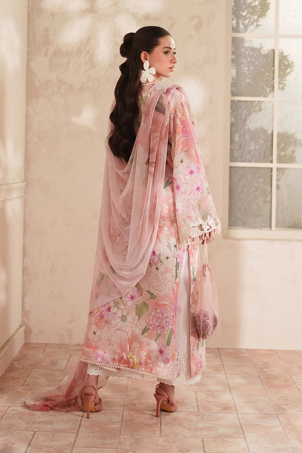 Unstitched 3 Piece Lawn Digital Printed Suit With Printed Lawn Dupatta