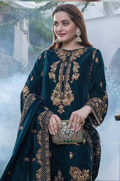 3 Piece Unstitched Heavy Embroidered Velvet Suit ( Heavy Embroidered Velvet Shawl ) by Motif