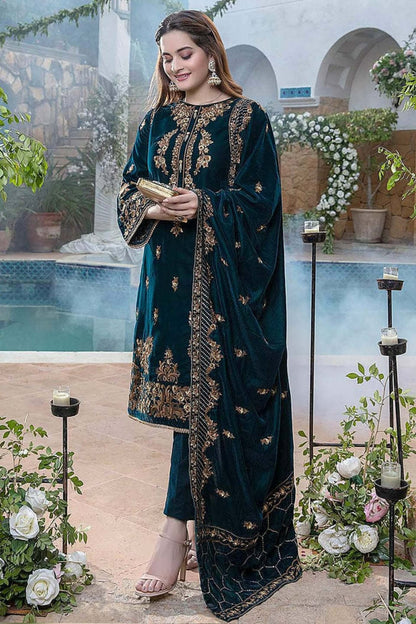 3 Piece Unstitched Heavy Embroidered Velvet Suit ( Heavy Embroidered Velvet Shawl ) -by Motif
